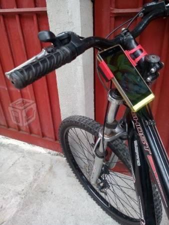 Portacelular para auto, moto o bici