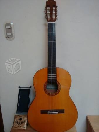 Guitarra yamaha