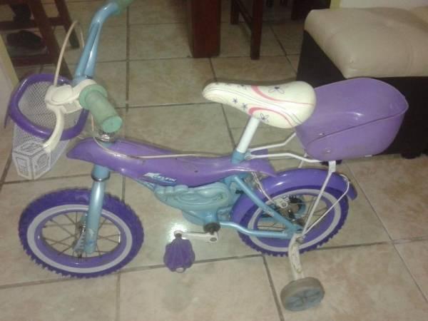 Bicicleta r12