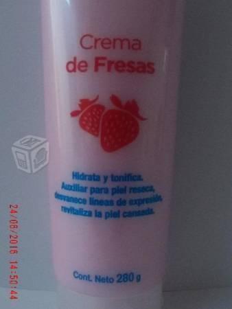 Crema de fresas corporal