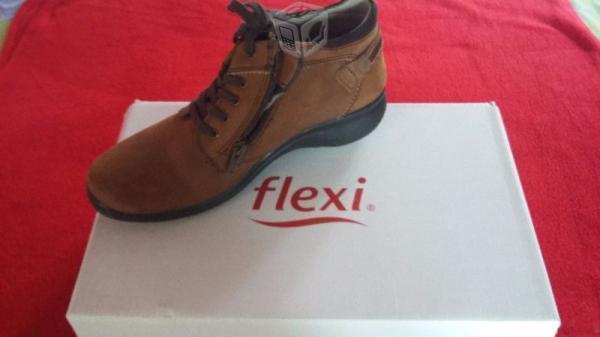 Botines cafe flexi