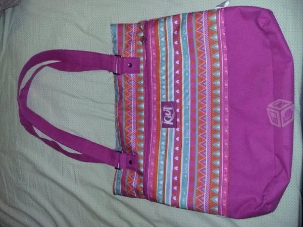 Bolsa kiut original casi nueva