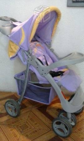 Carreola INFANTI con silla portabebe