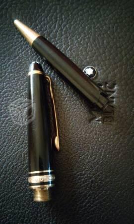 Pluma mont blanc