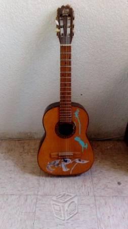 Guitarra acustica