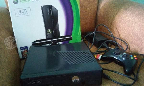 Xbox 360 Slim