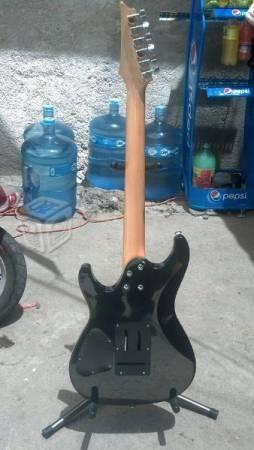 Guitarra ibanez sa 160