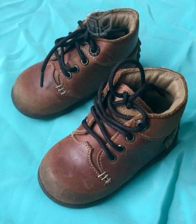 Zapatos bebé para niño