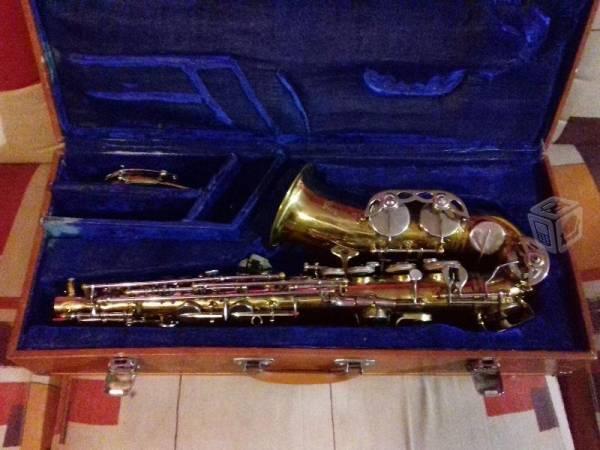 Saxofon alto PARROT en Eb