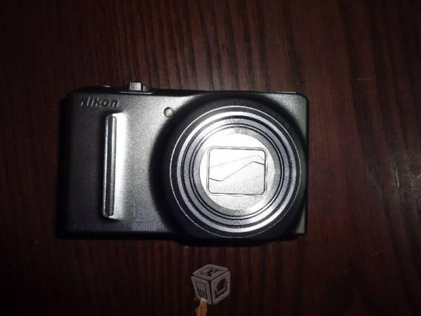 Camara Nikon Coolpix S9050 nueva