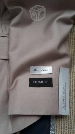 Traje nuevo marco viali beige