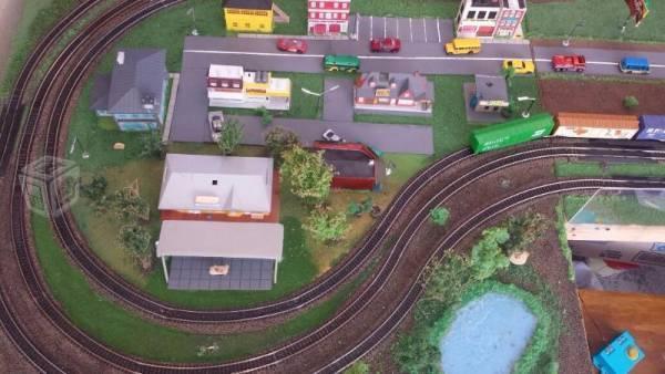 Maqueta de tren a escala ho ferromodelismo