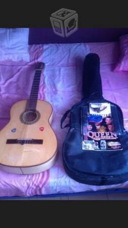 Guitarra acustica