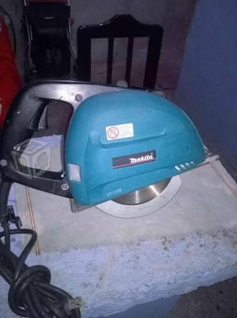Sierra para metal makita 4131
