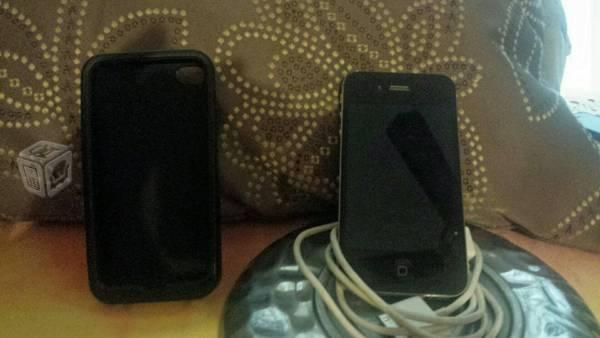 Iphone 4s con cable dock a USB