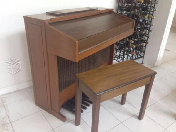 Organo musical Yamaha