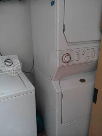Centro de lavado maytag en buenas condiciones
