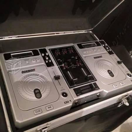 Mezcladora para DJ con Case de aluminio