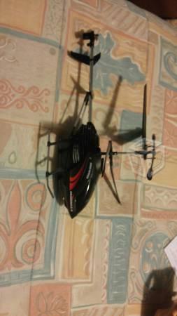 Helicóptero a control iron