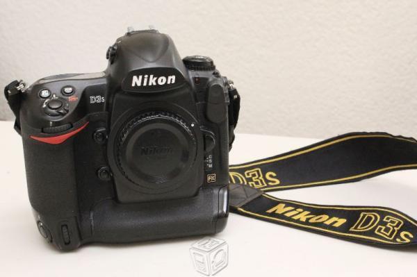 Cámara Nikon D3s puro cuerpo c/3 pilas y cargador