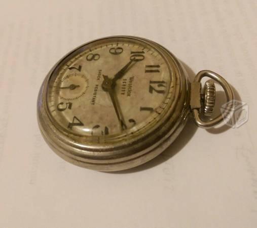 Reloj antiguo de bolsillo
