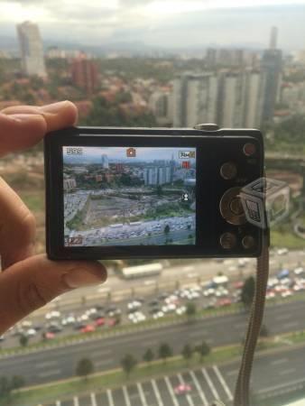 Cámara CASIO EXILIM