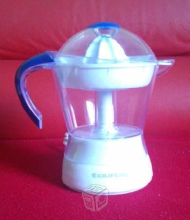 Exprimidor TAURUS de 500ml