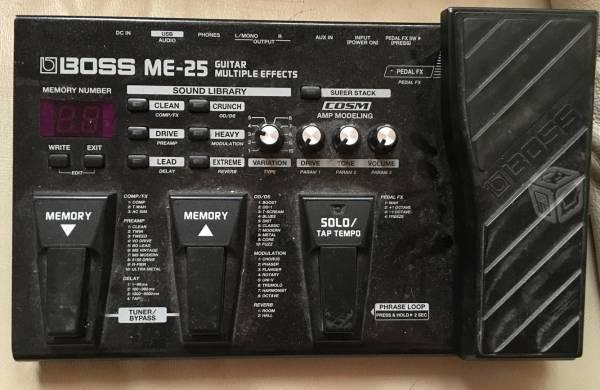 Pedalera de efectos Boss me-25