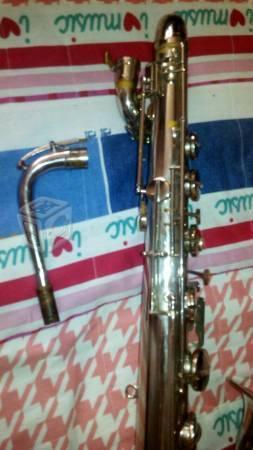 Saxofón baritono ancora