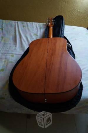 Guitarra acústica Jasmine S-35