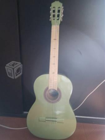 Guitarra acustica