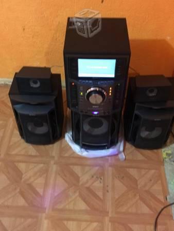 Vendo Stereo Sony Genezi