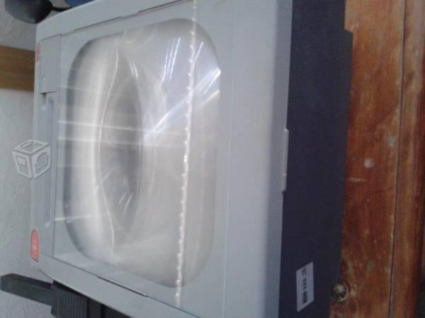 Proyector 3m funcionando
