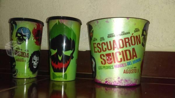 Palomera y Vasos de Suicide Squad!