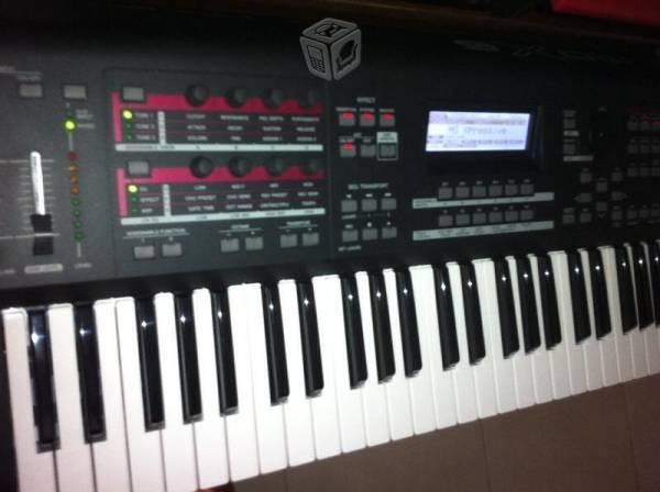 Teclado Yamaha MOX6 excelentes condiciones