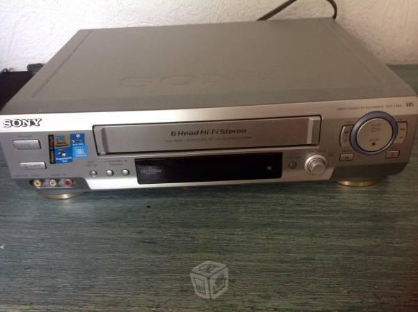 Video Cassette Recorder SONY