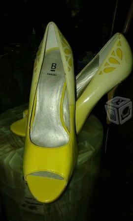 Tacones Americanos Marca Guess y Bakers