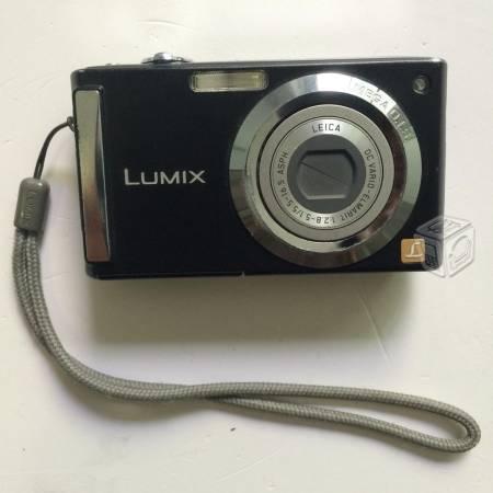 Cámara fotográfica Lumix
