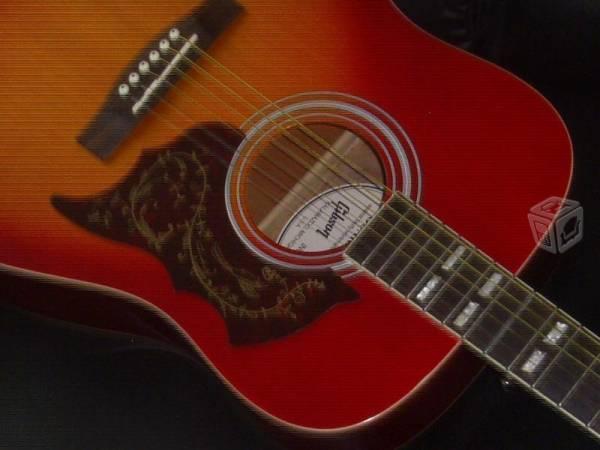 Guitarra modelo gibson hummingbird /taylor fender