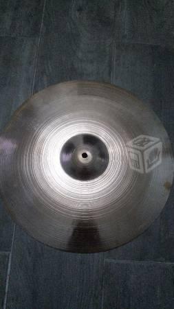 PLATILLOS PAISTE MODELO 2002 DE 15