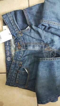 Jeans de mezclilla c&a nuevo con etiquetas