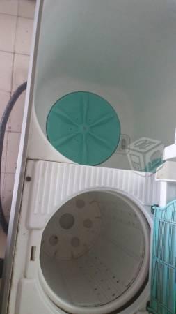 Lavadora con secadora Easy