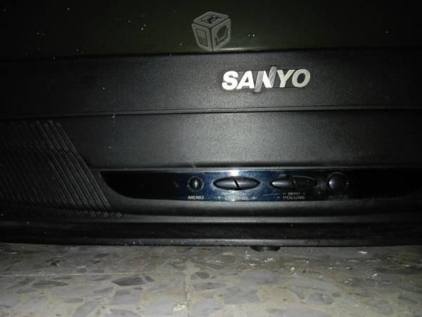 Television Sanyo 26