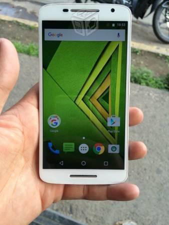 Moto x play libre