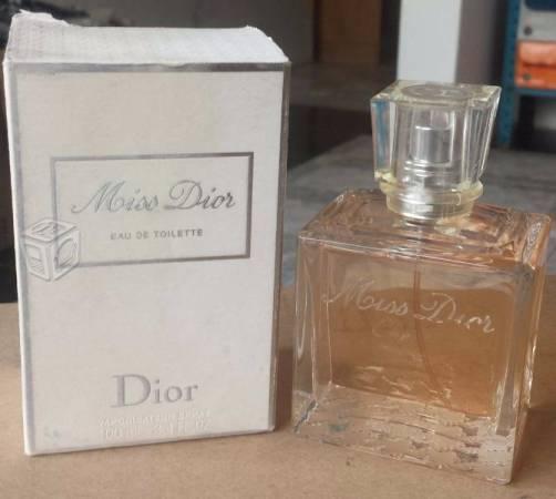 Perfume Miss Dior seminuevo