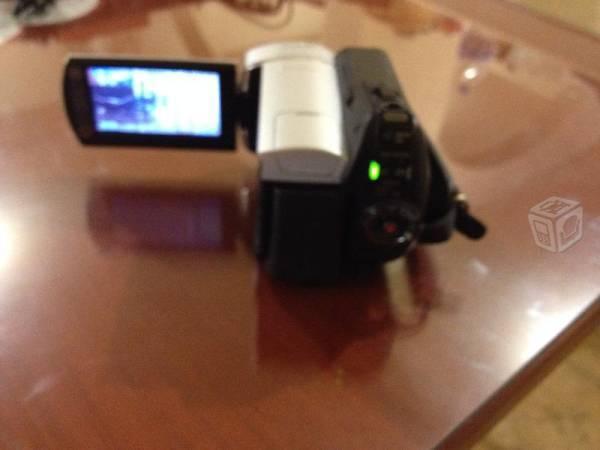 Videocamara Profesional Handycam Touch HD30 GB