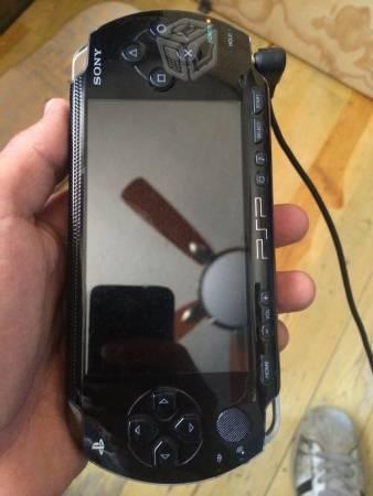PSP (play station portable)