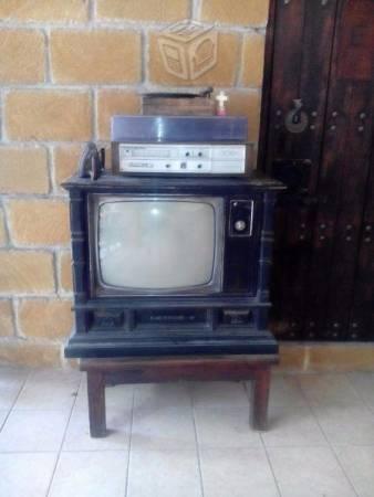 Televisión antigua