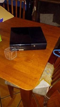 Xbox 360 E (SUPER SLIM)