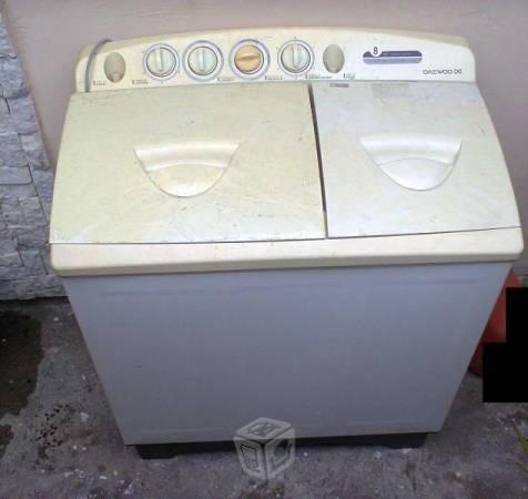 Lavadora de 2 tinas para 8 kg de ropa